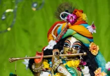 आरती कुंजबिहारी की, श्री गिरिधर कृष्ण मुरारी की (Kunj Bihari Shri Girdhar Krishna Murari) Aarti kunj bihariki Girdhar krishna muririki Lyrics